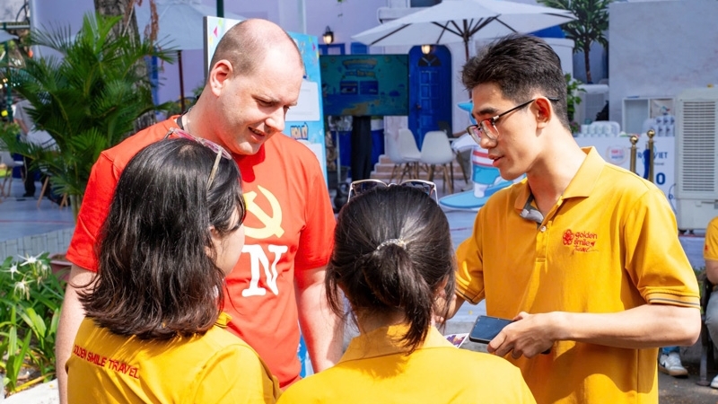 Rộn ràng khai mạc Ngày hội Du lịch TP.HCM 2026, kích cầu mạnh mùa hè