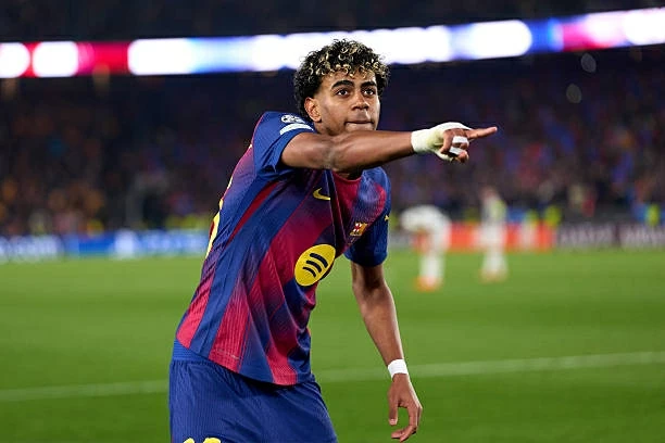 Yamal có thể nhận 10 triệu Euro/tháng tại Barcelona