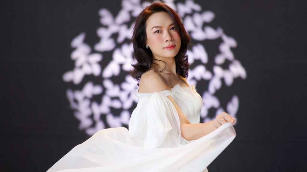 Ca sĩ Mỹ Tâm hóa nàng thơ trong bộ ảnh mới
