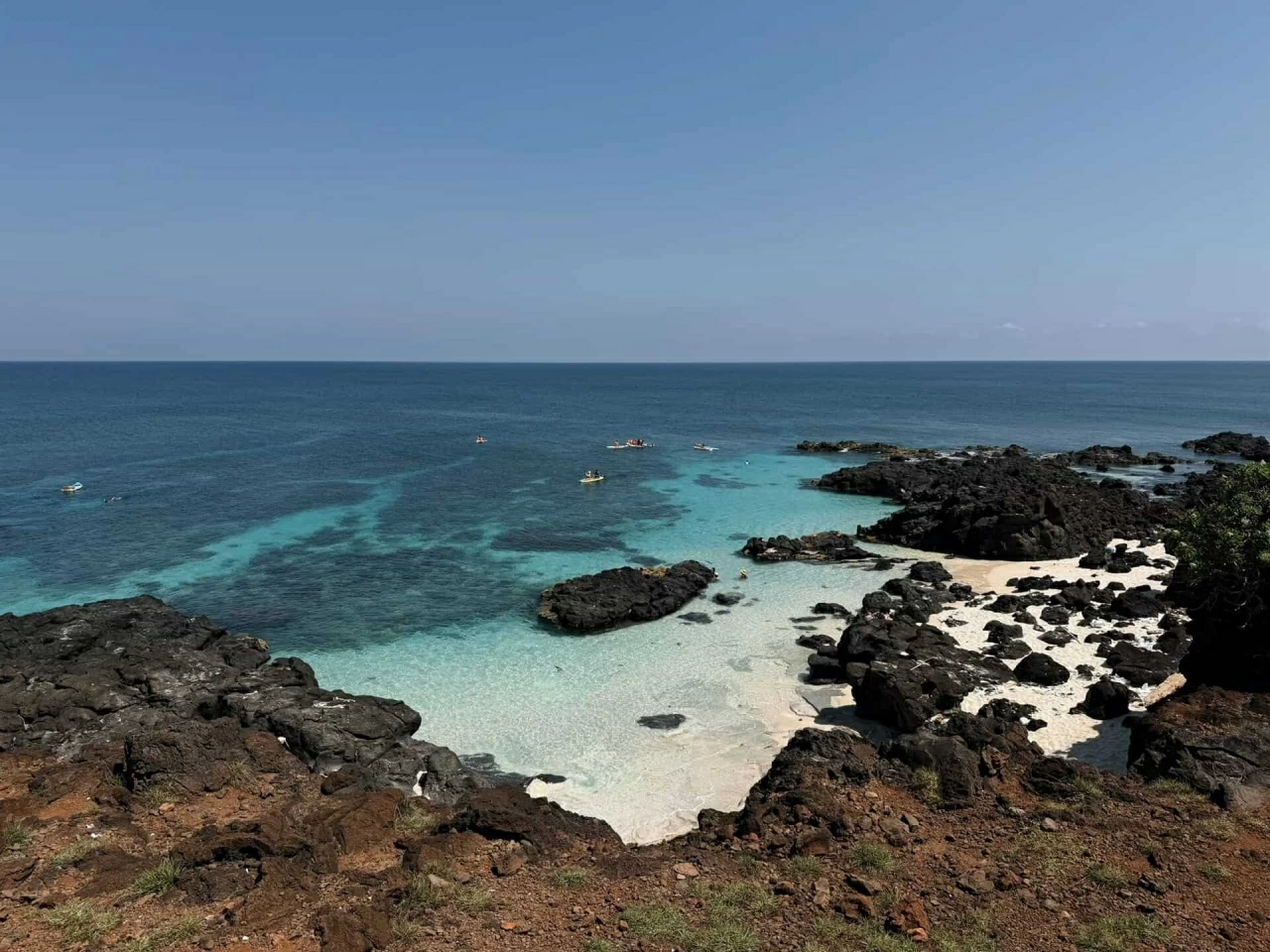 Du lịch: Hòn đảo hoang sơ, được ví như Maldives của Việt Nam Du lịch: Hòn đảo hoang sơ, được ví như Maldives của Việt Nam