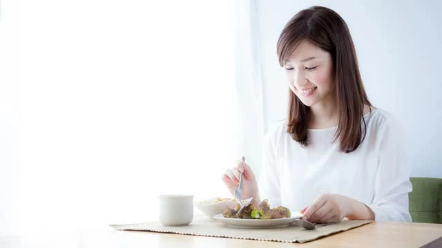 Nguy cơ bệnh tim từ việc thường xuyên bỏ bữa sáng Nguy cơ bệnh tim từ việc thường xuyên bỏ bữa sáng