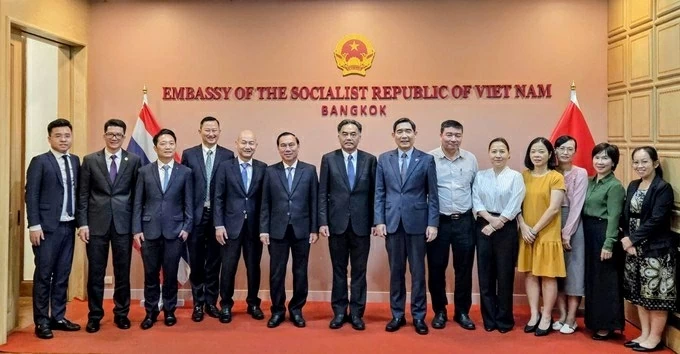 Làm sâu sắc hơn quan hệ hợp tác giữa TP. Hồ Chí Minh và Thủ đô Bangkok Làm sâu sắc hơn quan hệ hợp tác giữa TP. Hồ Chí Minh và Thủ đô Bangkok