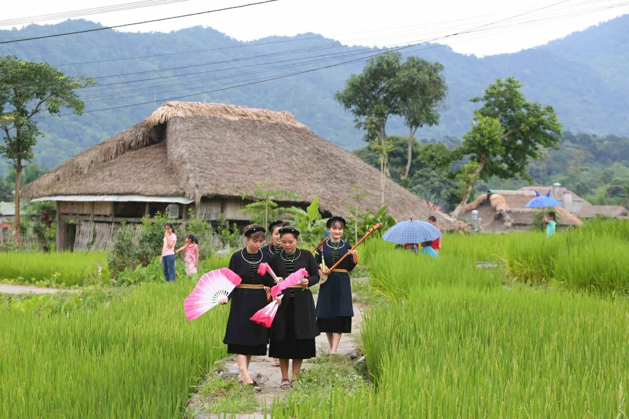 Bảo đảm, thúc đẩy quyền con người ở Việt Nam: Minh chứng từ thực tiễn Bảo đảm, thúc đẩy quyền con người ở Việt Nam: Minh chứng từ thực tiễn