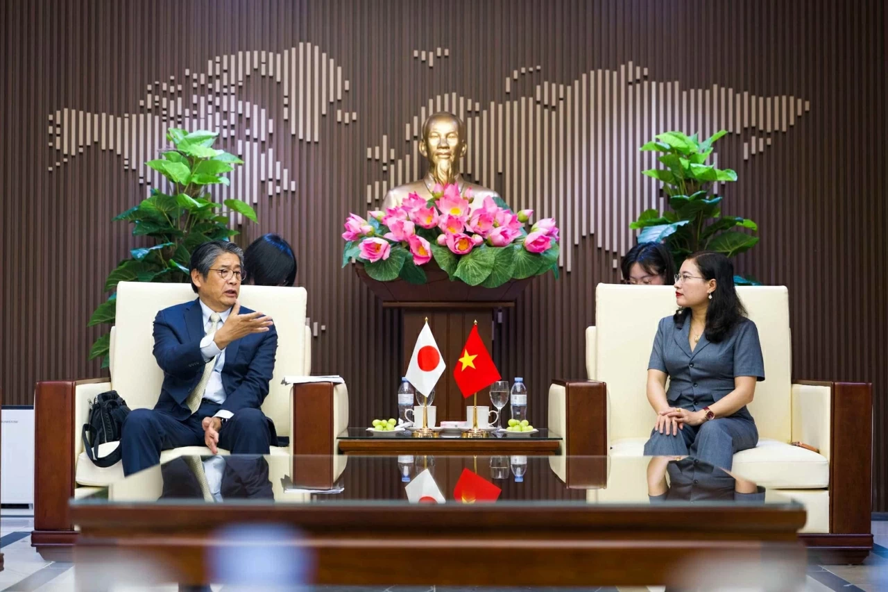 Đại sứ quán Nhật Bản, IOM và FAO thúc đẩy hợp tác về Sáng kiến 'Một sức khỏe' và tăng cường khả năng chống chịu của cộng đồng Thúc đẩy hợp tác về Sáng kiến Một sức khỏe và tăng cường khả năng chống chịu của cộng đồng