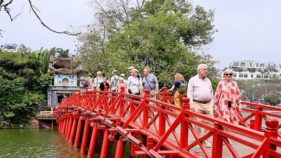 Du lịch Việt Nam lập kỷ lục đón khách quốc tế trong Quý I/2026