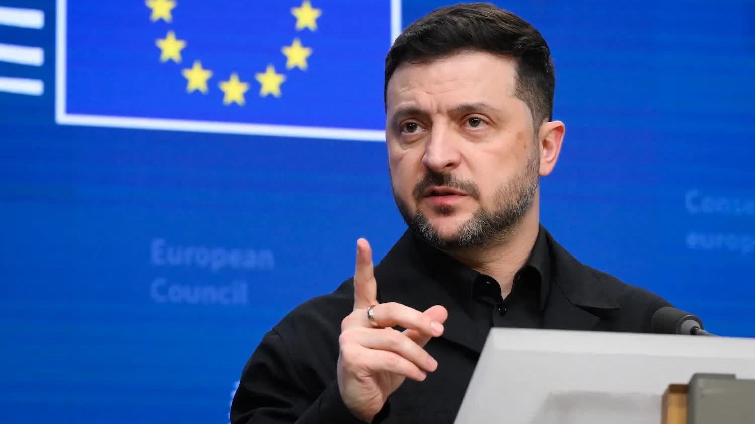 Nguồn tài trợ cho Ukraine đứng trước nguy cơ đình trệ, Tổng thống Zelensky kêu gọi Quốc hội hành động