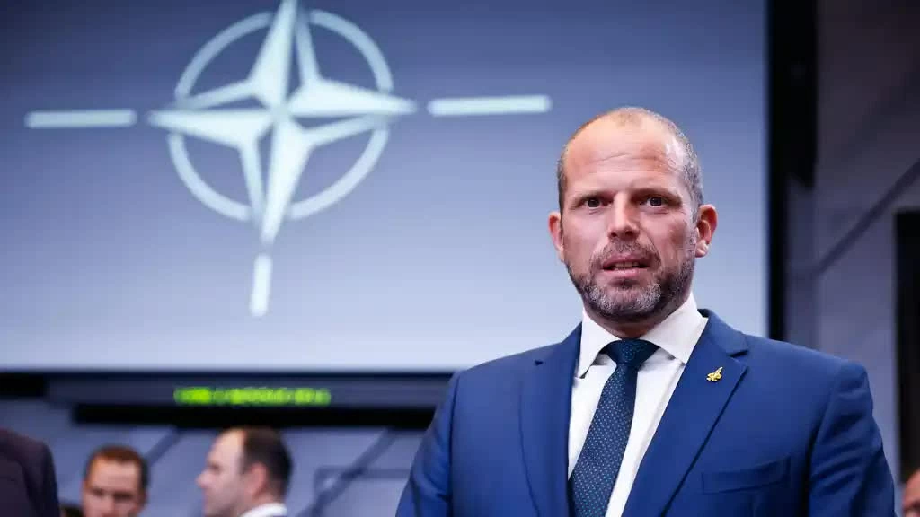 Bộ trưởng Quốc phòng Bỉ: NATO đang đối mặt căng thẳng nội bộ chưa từng có Bộ trưởng Quốc phòng Bỉ: NATO đang đối mặt căng thẳng nội bộ chưa từng có