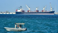 Căng thẳng Trung Đông: Xuất khẩu dầu vùng Vịnh giảm gần 50%; lạm phát Mỹ có thể tăng kỷ lục; chứng khoán châu Á ngập sắc xanh