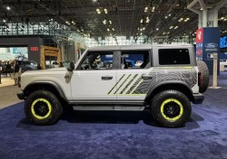 Ford Bronco RTR 2027 trình làng tại Mỹ, giá dự kiến từ 1,31 tỷ đồng