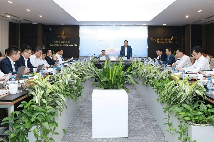Đảng ủy PVEP: ‘Đồng thuận tầm nhìn, đồng hành đích đến’ Đảng ủy PVEP: ‘Đồng thuận tầm nhìn, đồng hành đích đến’