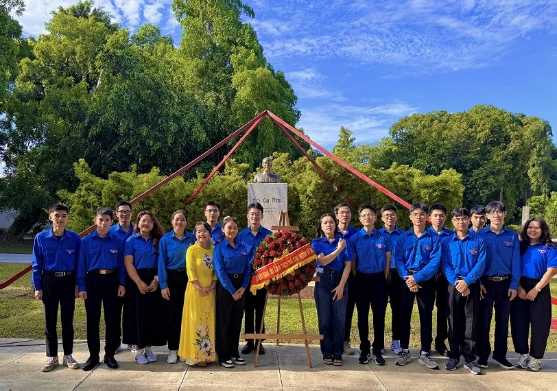 7.số 14: Mang Việt Nam đến gần Cuba hơn