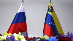 Nga nói gì về tin đồn giảm liên lạc với Venezuela?