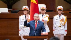 Điện, thư và thông điệp chúc mừng các đồng chí Lãnh đạo chủ chốt