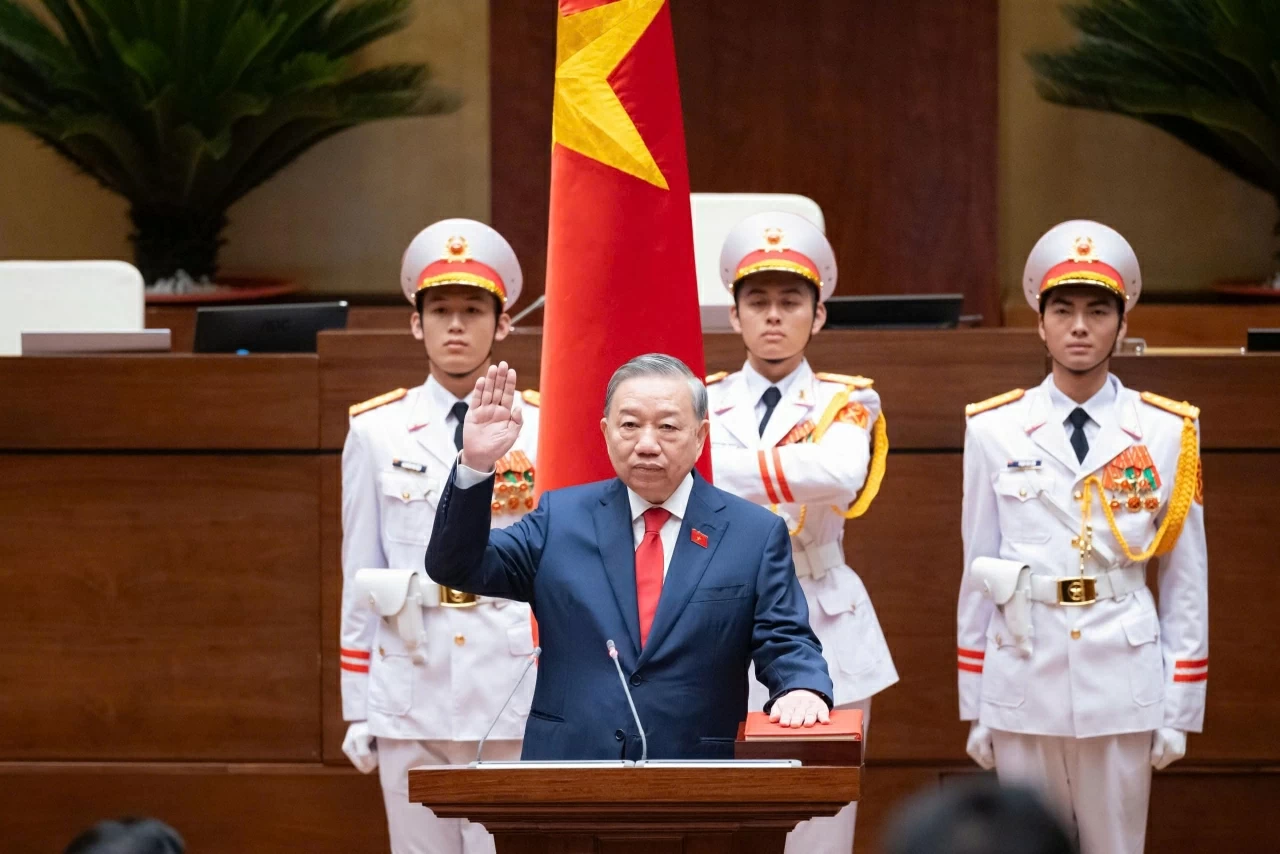 Lãnh đạo các nước gửi điện, thư và thông điệp chúc mừng các đồng chí lãnh đạo chủ chốt của Việt Nam