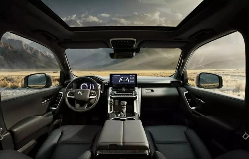 Nội thất Toyota Land Cruiser LC300 hybrid.
