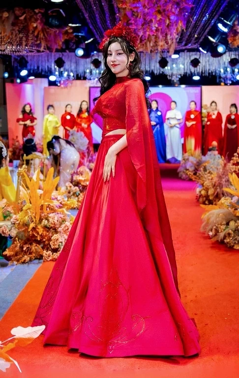 Người đẹp Moona Thanh Hà – Hành trình bứt phá ngoạn mục và lan tỏa giá trị Việt ra quốc tế