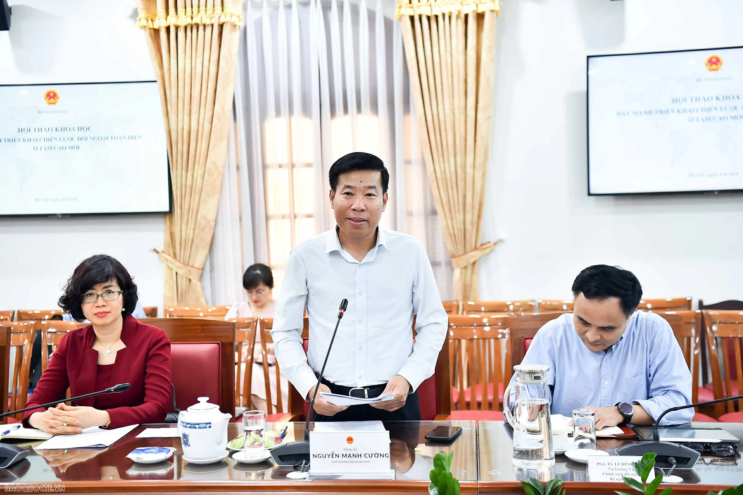 Đẩy mạnh đối ngoại toàn diện ở tầm cao mới: Yêu cầu chiến lược trong bối cảnh chuyển động toàn cầu. Đẩy mạnh đối ngoại toàn diện ở tầm cao mới: Yêu cầu chiến lược trong bối cảnh chuyển động toàn cầu