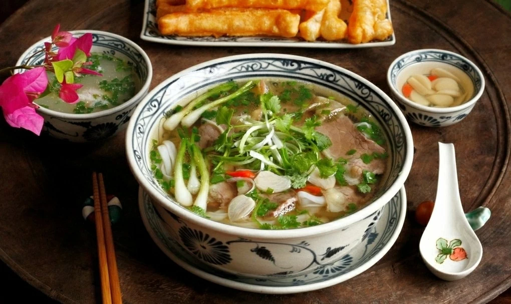 Đến Việt Nam, để vị giác viết nên cuốn nhật ký hành trình