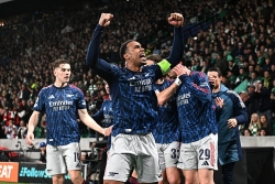 Arsenal giúp Ngoại hạng Anh giành suất thứ 5 dự Champions League