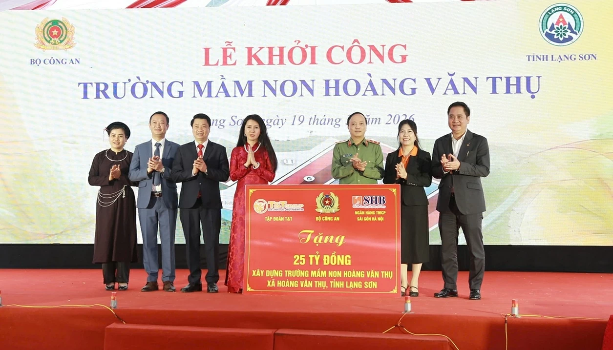 T&T Group và SHB đồng hành cùng Bộ Công an xây dựng Trường mầm non Hoàng Văn Thụ tại Lạng Sơn T&T Group và SHB đồng hành cùng Bộ Công an xây dựng Trường mầm non Hoàng Văn Thụ tại Lạng Sơn