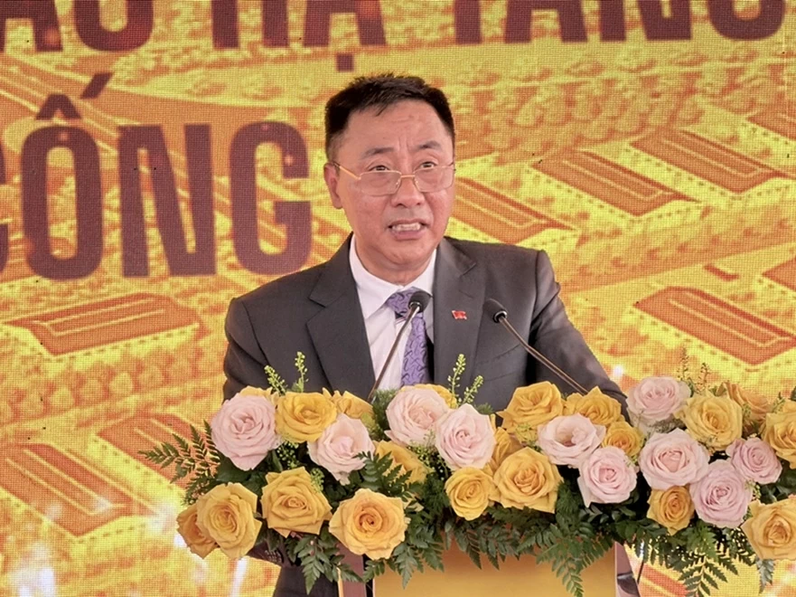 Tập đoàn T&T Group khởi công khu công nghiệp thế hệ mới quy mô gần 200 ha tại An Giang Tập đoàn T&T Group khởi công khu công nghiệp thế hệ mới quy mô gần 200 ha tại An Giang