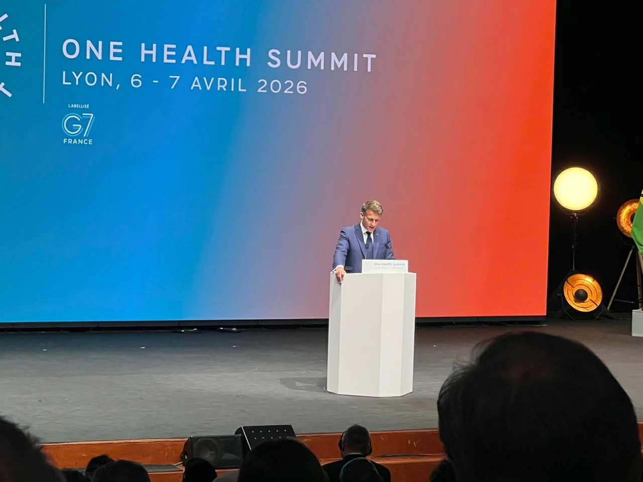 Đại sứ Việt Nam tại Pháp dự Hội nghị Thượng đỉnh Một sức khỏe