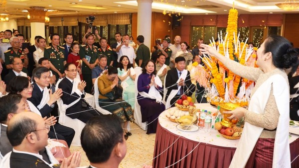 Tết Cổ truyền Bun Pi-may Lào 2026: Khẳng định quan hệ đặc biệt Việt-Lào