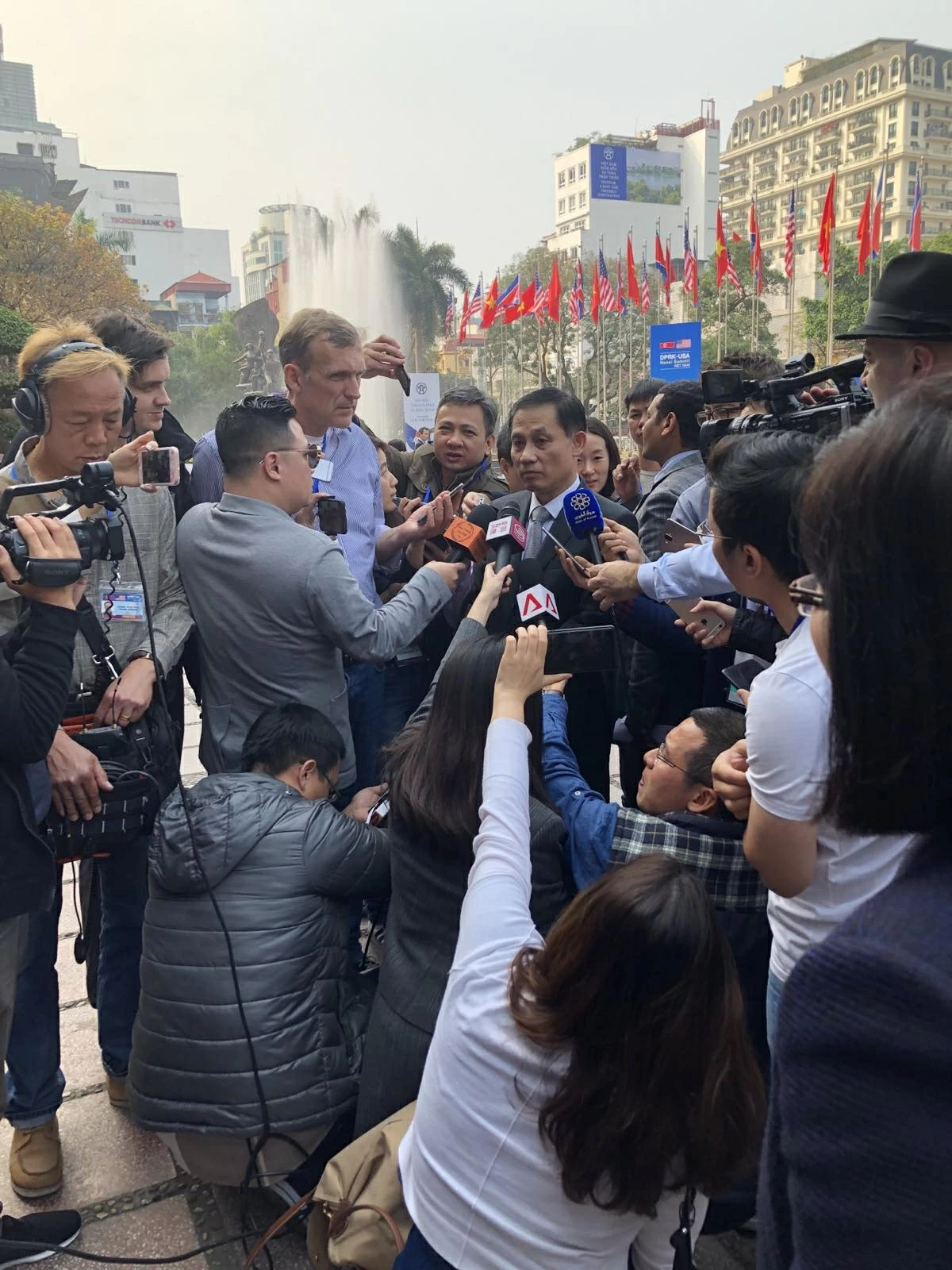 6.số 15(V) -OK. Hành trình 80 năm của bản lĩnh, tận tâm, tận lực và cống hiến 6.số 15(V) -OK. Hành trình 80 năm của bản lĩnh, tận tâm, tận lực và cống hiến