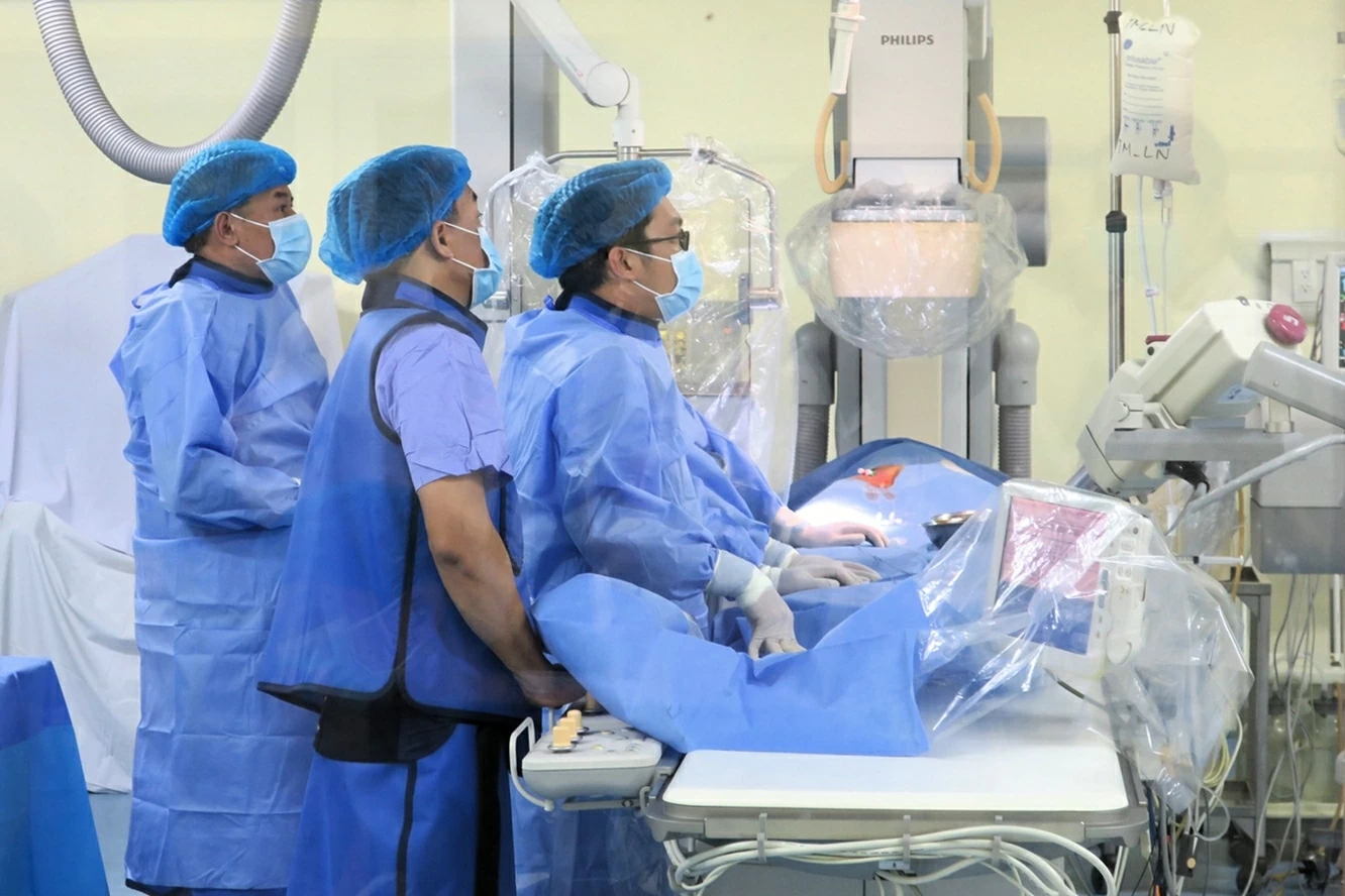 Bệnh viện Nhi Hải Phòng triển khai can thiệp tim mạch cho 3 bệnh nhi mắc còn ống động mạch ngày 20/3/2026. Bệnh viện Nhi Hải Phòng triển khai can thiệp tim mạch cho 3 bệnh nhi mắc còn ống động mạch ngày 20/3/2026.