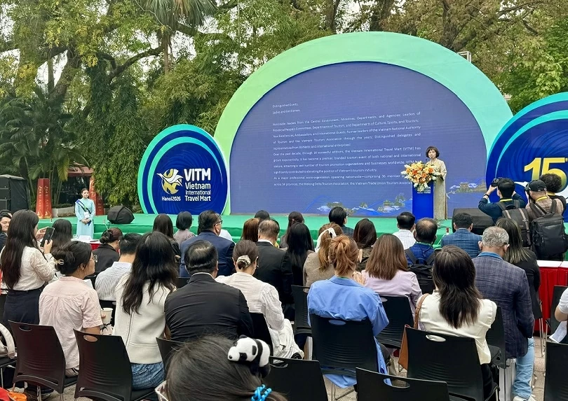 Mở rộng không gian giao thương du lịch Việt Nam và quốc tế Mở rộng không gian giao thương du lịch Việt Nam và quốc tế