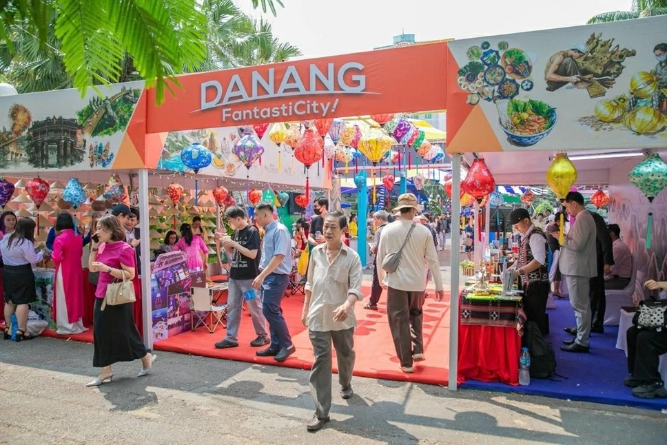 Đà Nẵng mang đến không gian được thiết kế theo hướng mở, hiện đại.