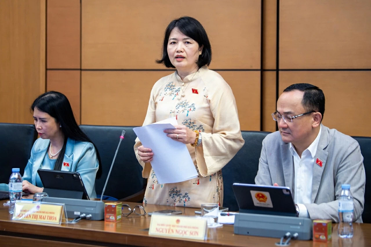 Đại biểu Quốc hội đề xuất cấm hoặc hạn chế trẻ em sử dụng mạng xã hội Đại biểu Quốc hội đề xuất cấm hoặc hạn chế trẻ em sử dụng mạng xã hội