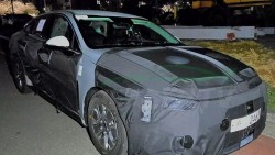 Kia K5 thế hệ mới lộ diện tại Hàn Quốc