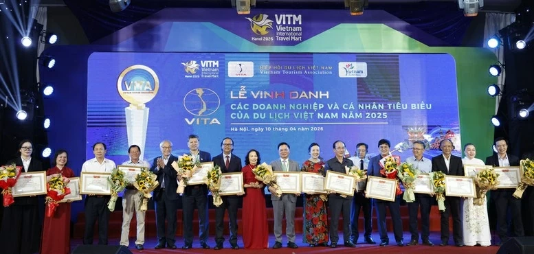 Tôn vinh các điển hình tiêu biểu, thúc đẩy du lịch Việt Nam chuyển mình trong năm 2025 Tôn vinh các điển hình tiêu biểu, thúc đẩy du lịch Việt Nam chuyển mình trong năm 2025