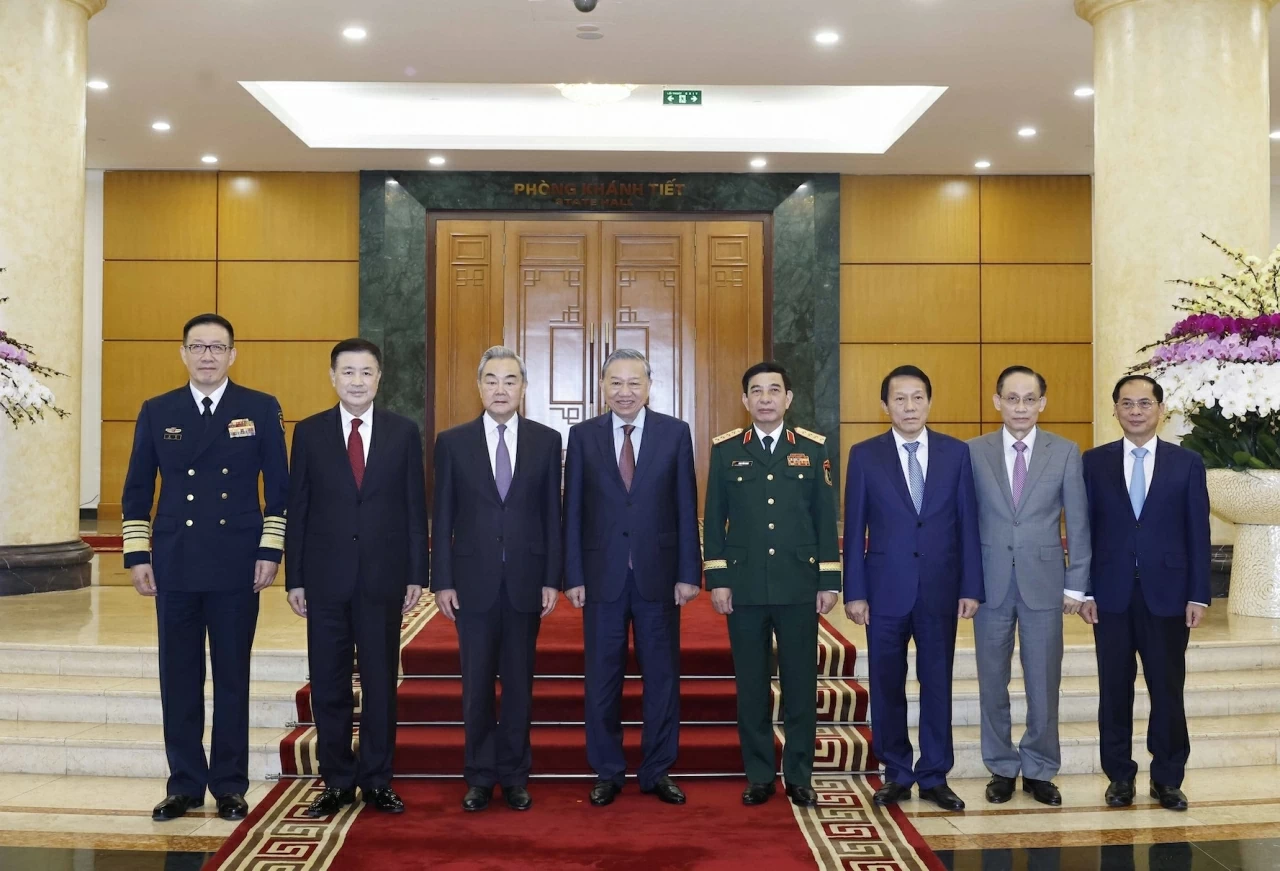 Đại sứ Phạm Thanh Bình: Chuyến thăm Trung Quốc của Tổng Bí thư, Chủ tịch nước Tô Lâm có vai trò định hướng chiến lược sâu sắc Đại sứ Phạm Thanh Bình: Chuyến thăm Trung Quốc của Tổng Bí thư, Chủ tịch nước Tô Lâm có vai trò định hướng chiến lược sâu sắc