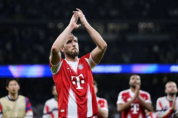 Harry Kane sắp vượt Lionel Messi, đe dọa thành tích của Van Nistelrooy
