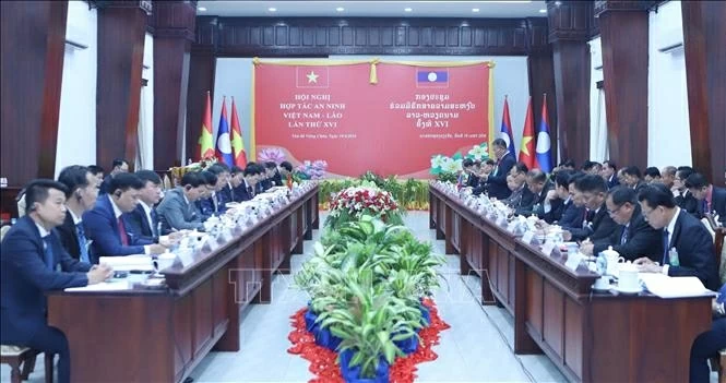Việt Nam-Lào thúc đẩy tăng cường hợp tác an ninh