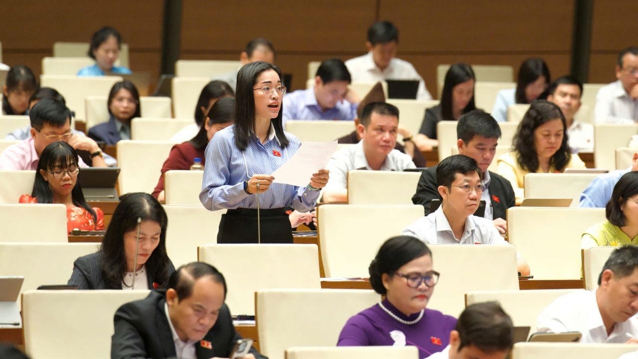 Sửa đổi Luật Hộ tịch: Hạ tầng, dữ liệu và nhân lực phải ‘đi trước một bước’