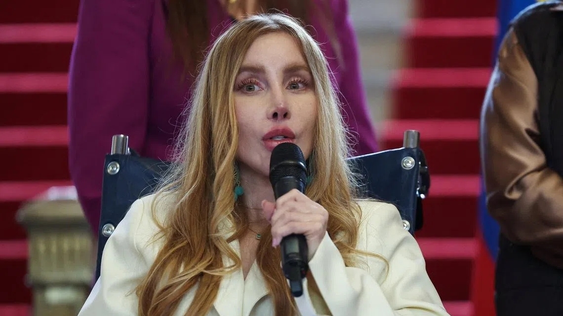 Colombia 'ăn miếng trả miếng', tuyên bố áp thuế 100% đối với hàng Ecuador