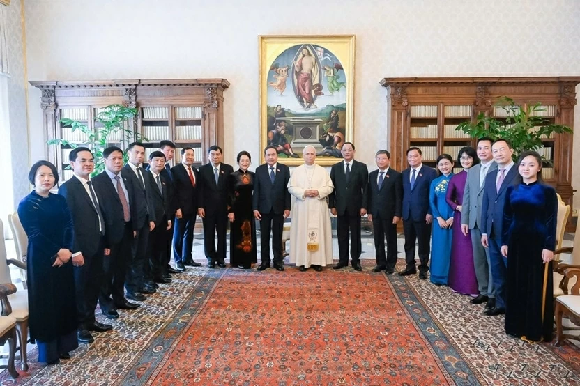 Chủ tịch Quốc hội Trần Thanh Mẫn hội kiến Giáo hoàng Leo XIV Chủ tịch Quốc hội Trần Thanh Mẫn hội kiến Giáo hoàng Leo XIV