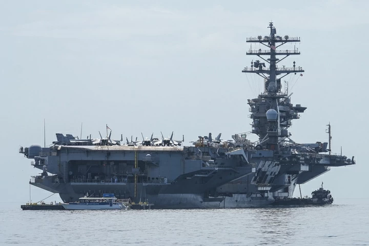 Iran mạnh tay xử lý tàu quân sự qua eo biển Hormuz; Israel doạ phá huỷ năng lực hạt nhân Tehran; vòng đàm phán thứ ba tại Pakistan sắp bắt đầu