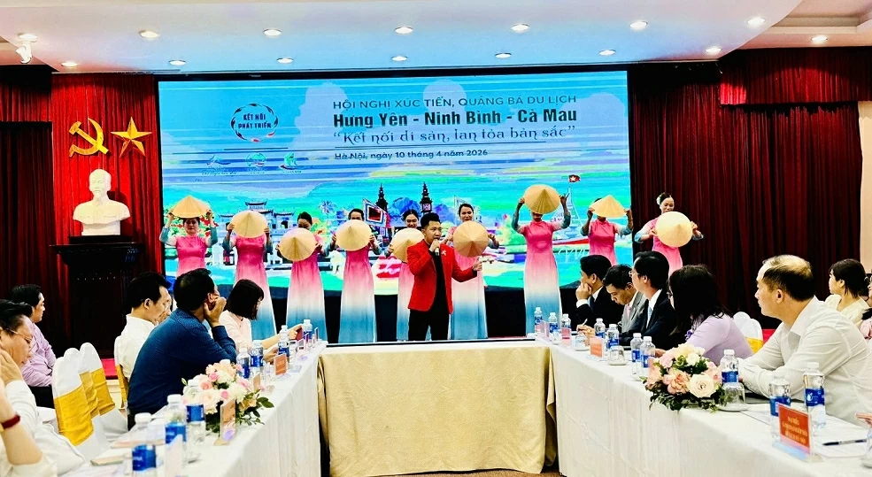 Kết nối liên vùng, nâng tầm sản phẩm du lịch Việt Nam Kết nối liên vùng, nâng tầm sản phẩm du lịch Việt Nam