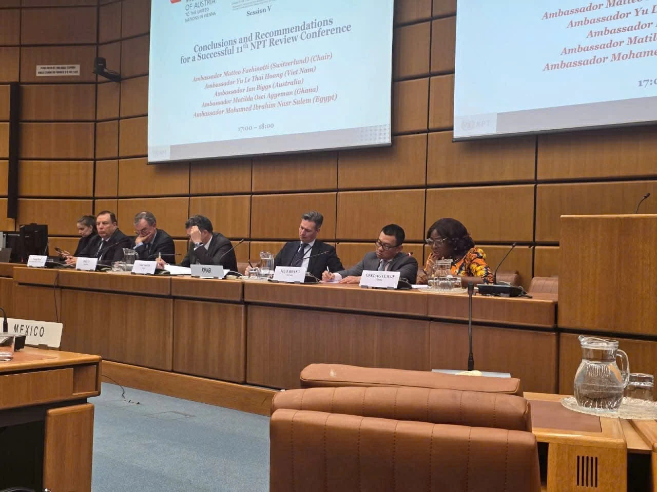 Đại sứ Vũ Lê Thái Hoàng kêu gọi các quốc gia tham gia Hội nghị kiểm điểm NPT năm 2026 với tinh thần cởi mở, linh hoạt và mang tinh thần xây dựng Đại sứ Vũ Lê Thái Hoàng kêu gọi các quốc gia tham gia Hội nghị kiểm điểm NPT năm 2026 với tinh thần cởi mở, linh hoạt và mang tinh thần xây dựng