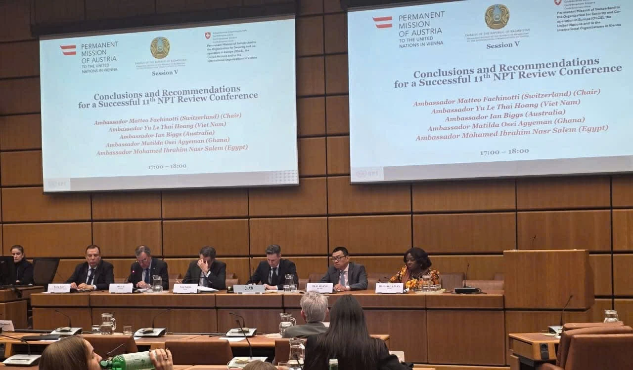 Toàn cảnhHội thảo quốc tế về Hiệp ước Không phổ biến vũ khí hạt nhân. (Nguồn: DSQ Việt Nam tại Áo) Toàn cảnhHội thảo quốc tế về Hiệp ước Không phổ biến vũ khí hạt nhân. (Nguồn: DSQ Việt Nam tại Áo)