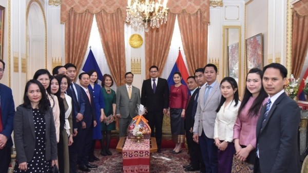 Thắt chặt tình hữu nghị đặc biệt Việt Nam-Lào tại Pháp