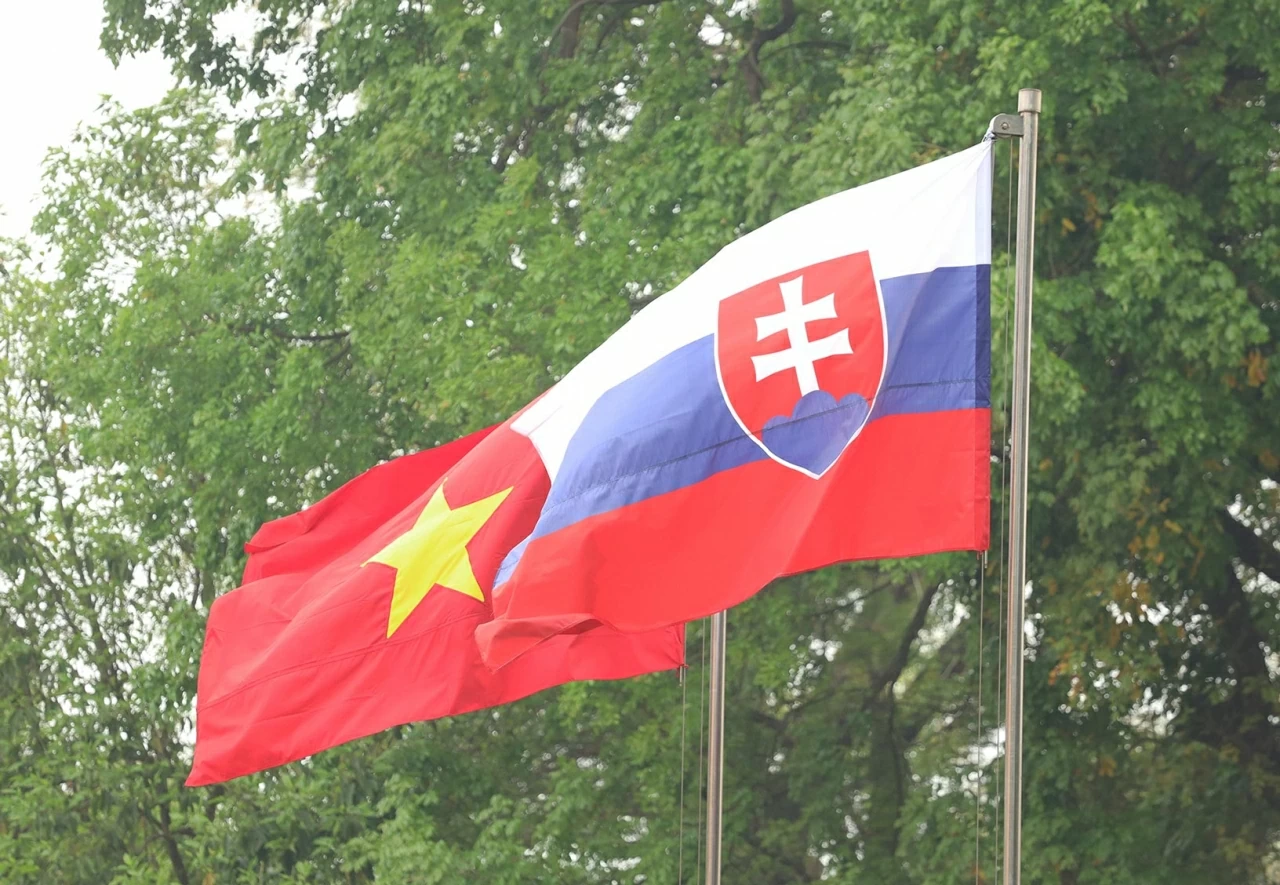 Nhận lời mời của Thủ tướng Chính phủ Lê Minh Hưng, Thủ tướng nước Cộng hòa Slovakia Robert Fico thăm chính thức Việt Nam từ ngày 12-14/4. (Ảnh: Thành Long)
