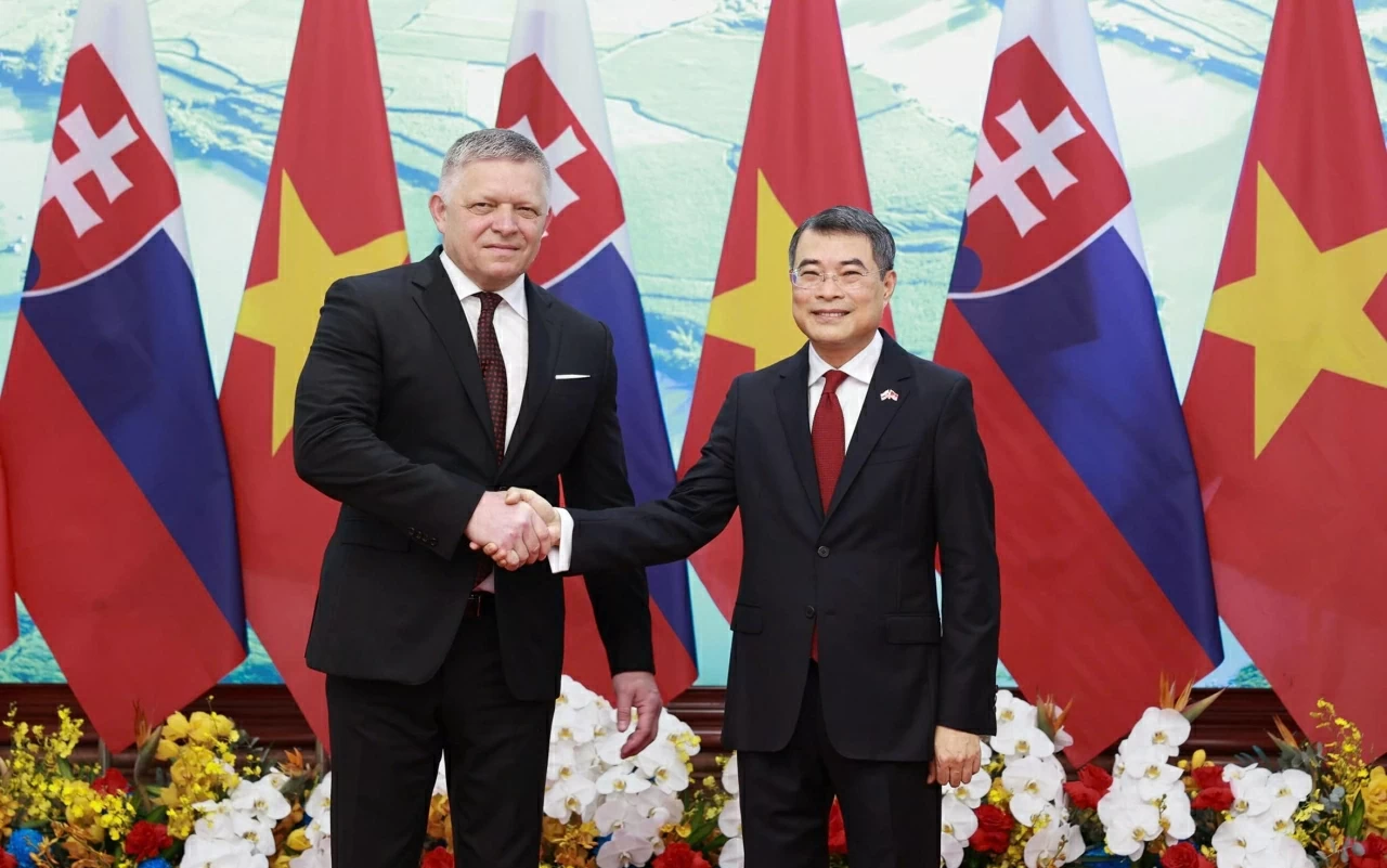 Việt Nam – Slovakia nâng cấp quan hệ lên Đối tác chiến lược, ký kết nhiều văn kiện hợp tác Việt Nam – Slovakia nâng cấp quan hệ lên Đối tác chiến lược, ký kết nhiều văn kiện hợp tác