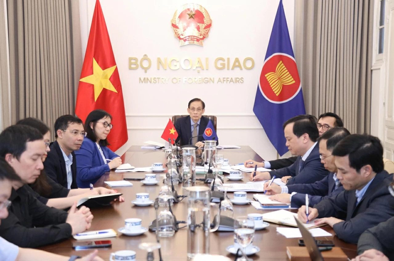 Điểm cầu Bộ Ngoại giao Việt Nam tham gia Hội nghị Bộ trưởng Ngoại giao ASEAN. (Ảnh: Thành Long)