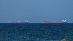 Mỹ bắt đầu phong tỏa eo biển Hormuz, điều 15 tàu chiến đến hành động, Liên hợp quốc cùng Nga và EU lên tiếng