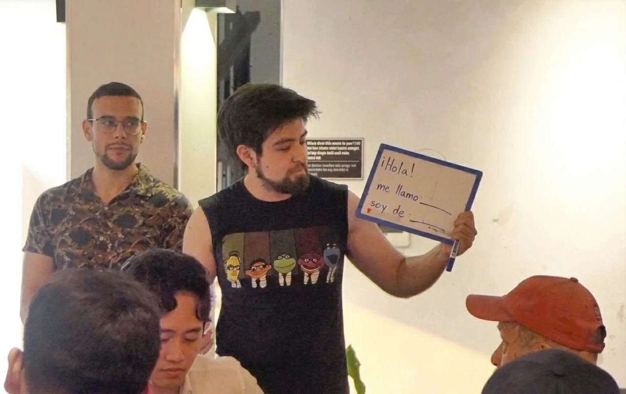 Điểm hẹn tiếng Tây Ban Nha giữa lòng Hà Nội